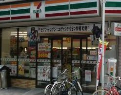 セブンイレブン 大阪日本橋1丁目店の画像1