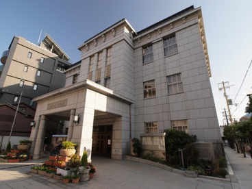 大阪市天王寺区役所の画像1
