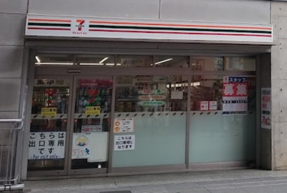 セブンイレブンハートインＪＲＵＣ駅改札内店の画像1