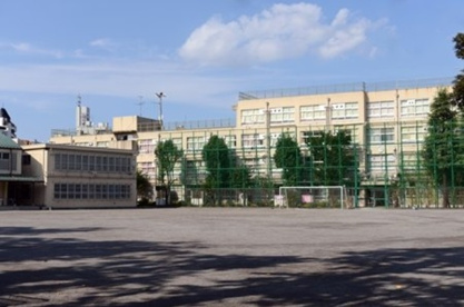 牛込第二中学校の画像1