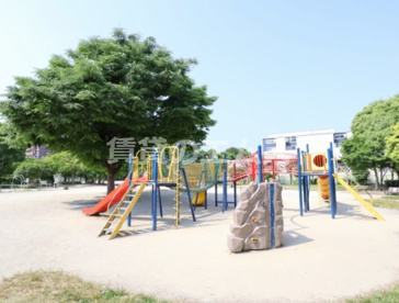 三宅中央公園の画像5