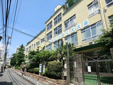 新宿区立大久保小学校の画像1