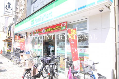 ファミリーマート一之江三丁目店の画像1