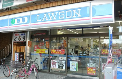 ローソン　千葉幕張本郷駅前店の画像1