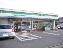 ファミリーマート小坂旭町店