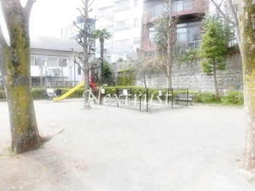 西麻布二丁目児童遊園の画像2