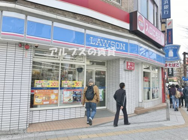 ローソン 横浜尾上町三丁目店の画像1