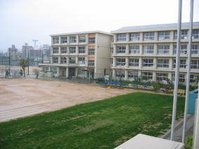 明石市立 花園小学校の画像1