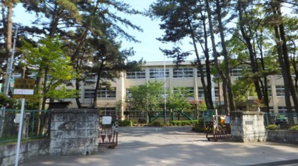 浜の宮中学校の画像1
