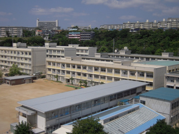 神戸市立 西舞子小学校の画像2