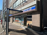 ローソンスリーエフ日ノ出町駅前店