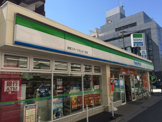 コンビニエンスストア ファミリーマート 巣鴨スポーツセンター前店