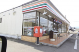 セブンイレブン河合町佐味田店