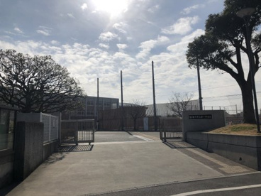第一中学校の画像2