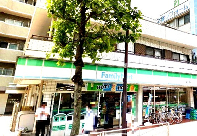 ファミリーマートの画像1