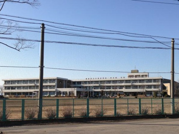 鴻巣市立川里中学校の画像1