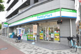 ファミリーマート 西成区役所前店