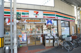セブン-イレブン岸里玉出駅前店