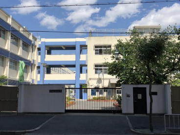 東大阪市立高井田西小学校の画像1