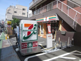 セブン-イレブン 新宿築地町店