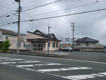 福田交番
磐田市福田2450
Tel0538-55-2041
管轄地域
五十子、宇兵衛新田、一色、大原(一部)、塩新田、下太、清庵新田、太郎馬新田、豊浜、豊浜中野、東小島、蛭池、福田、福田中島、南島、南田、南田伊兵衛新田
海抜
2.4メートル 磐田警察署 福田交番の画像2