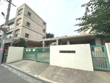 豊中市立桜塚小学校の画像1