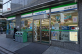 ファミリーマート横浜駅東口店