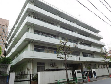千代田区立お茶の水小学校の画像1