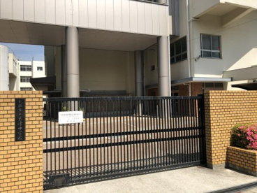 大阪市立玉津中学校の画像2
