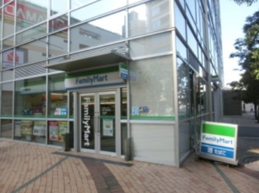 ファミリーマート京成八幡駅前店の画像1