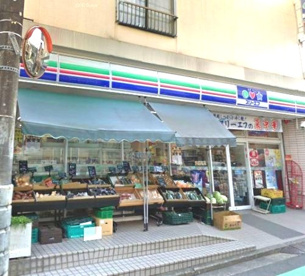 スリーエフ清水ヶ丘店の画像1