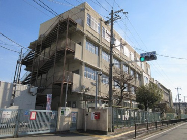 堺市立三国丘小学校の画像1