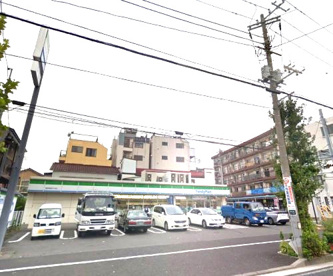 ファミリーマート鶴見潮田四丁目店の画像1