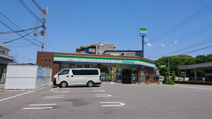  ファミリーマート宝塚高司店