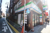 ファミリーマート高田馬場駅西店