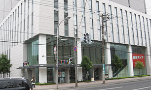 東光ストア　サッポロファクトリー店の画像1