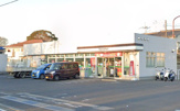 ファミリーマート市川国府台店