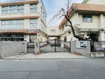 世田谷区立山崎小学校の画像1