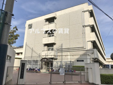 横浜市立共進中学校の画像1