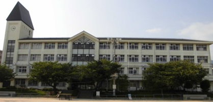 神戸市立六甲小学校の画像1