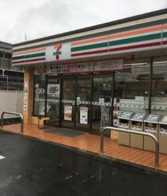 セブン‐イレブン 横浜いずみ中央店の画像1