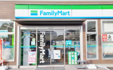 ファミリーマートいずみ中央駅前店