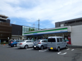 ファミリーマート青葉嶮山店