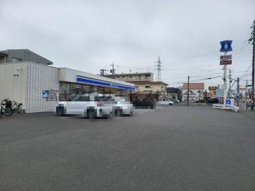 住所
静岡県磐田市上岡田992‐1
電話番号0538-33-3303
営業時間24時間営業
設備・サービス
ATM有り お酒有り タバコ有り FAX有り コピー有り 写真プリント可 MACHI cafe(コーヒー) LAWSON Free Wi-Fi有り まちかど厨房有り ネットワークプリント有り 駐車場有り ローソンビーコン イートイン 多目的トイレ
利用できるお支払方法
電子マネー 一覧を見る
交通系電子マネー
Suica Kitaca ICOCA TOICA nimoca PASMO SUGOCA ローソン 磐田上岡田店の画像2