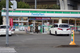 ファミリーマート静岡川合店
