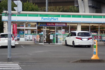 ファミリーマート静岡川合店