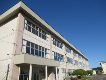 森岳小学校の画像1
