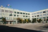 荒川区立第三中学校の画像1