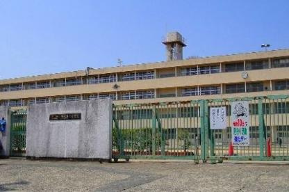吹田市立岸部第二小学校の画像1