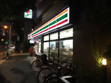 セブン-イレブン 杉並高井戸西店の画像1